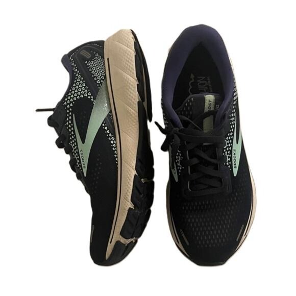 Brooks Ghost 14 Women's Black/Light Blue Running Shoes, Size 9 - Picture 1 of 6